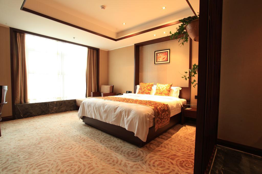 Wuxi America'S Best Jinting International Hotel מראה חיצוני תמונה